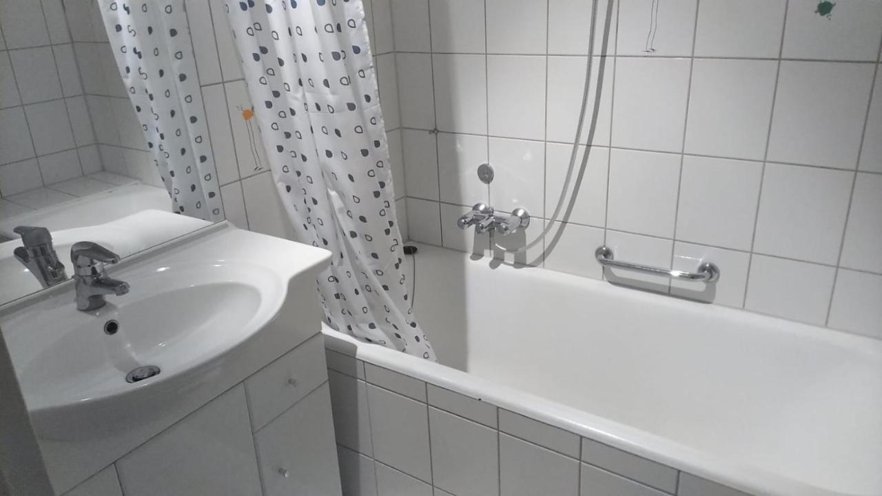 Ferienwohnung Kämen 2 Zimmer Stuttgart Exterior foto
